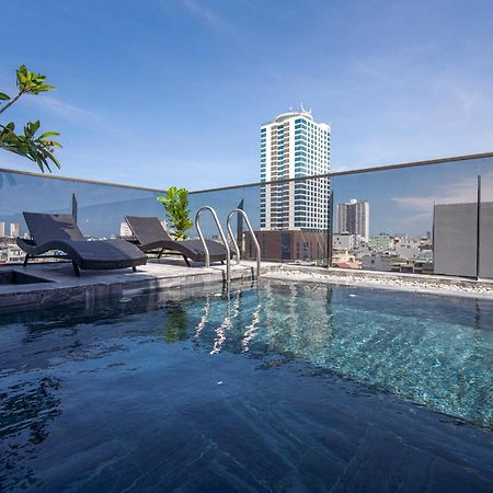 Hsuites Riverside Hotel And Apartment Da Nang Exterior foto